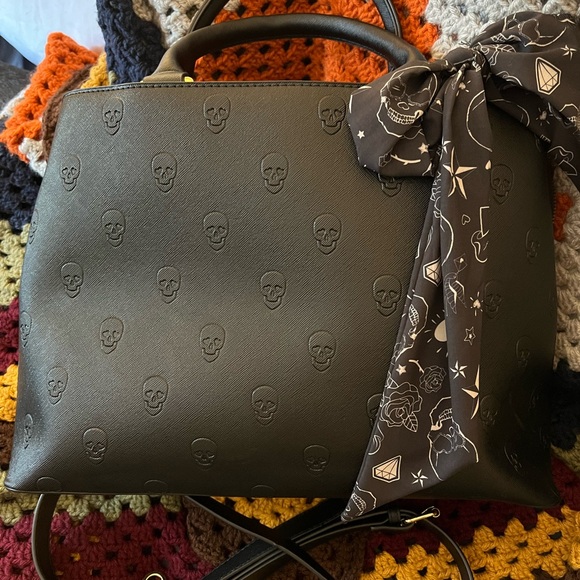 Betsey Johnson Handbags - Betsey Johnson Skull Satchel Crossbody